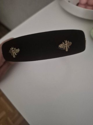 Diadema terciopelo negro con abejas doradas 2X1