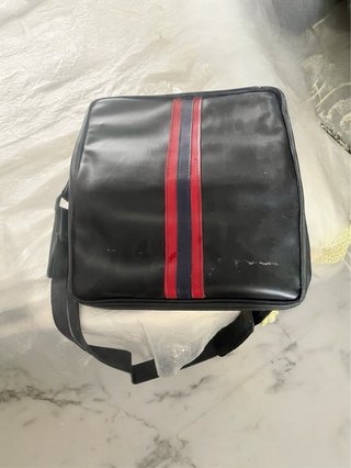 Macchina da scrivere Olivetti Lettera 35