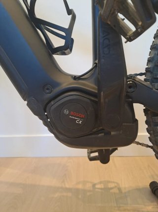 Cube Stereo Hybrid One44