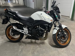 GSR 600 2010