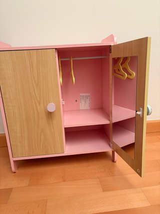 Armario madera muñecas 48cm con espejo y perchas -