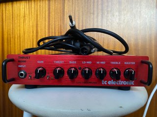 Cabezal Bajo TC Electronic BQ500 + power & speakon