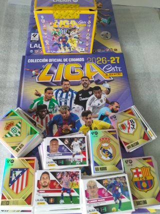 COLECCIÓN DE LIGA ESTE 26-27. EN MANO Y POR ENVÍO.