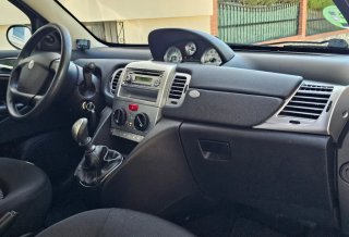 Lancia Ypsilon 2008