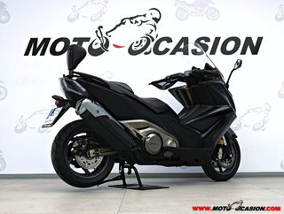 KYMCO AK 550 ¿A2?
