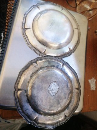 2 Platos de Plata