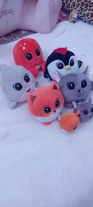 Lote de peluches variados