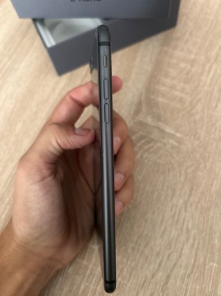 iPhone 8 Plus 64GB Negro