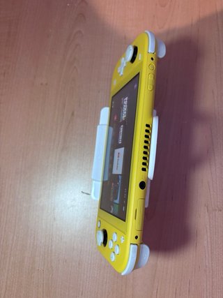 Nintendo Switch Lite Gialla