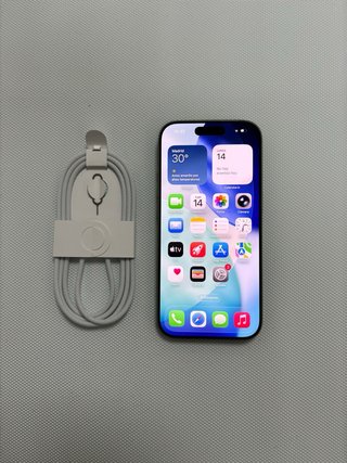 iPhone 17