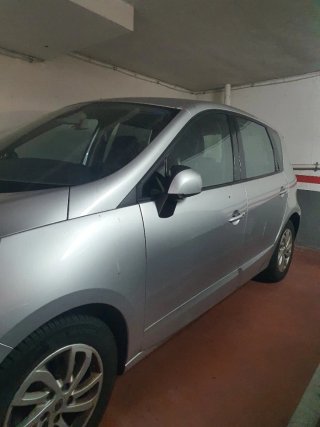 Renault Scenic 2012