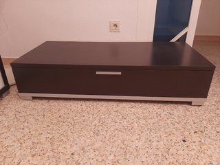 Mueble de comedor madera y cristal