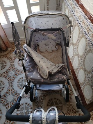 Passeggino per bambole con ombrello