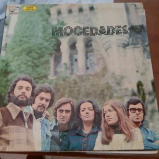 3 LPs Mocedades y Betty Missiego Vintage