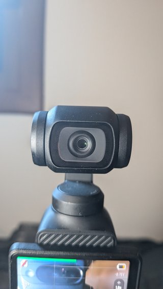 DJI Osmo Pocket 3 Creator Combo + Extras