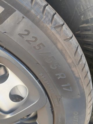 Llantas Michelin 225/55 R17 Opel Vivaro