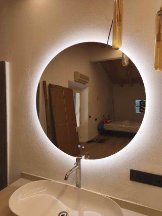 Specchio da bagno rotondo