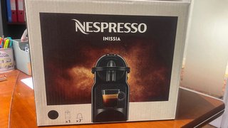 Cafetera Nespresso Inissia