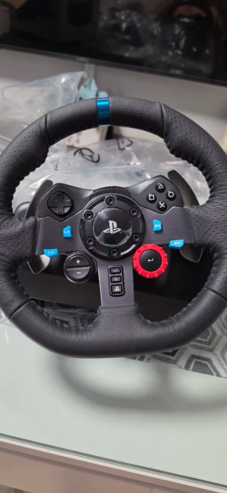 Volante Logitech G29 Driving Force