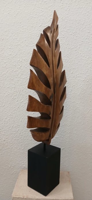 Figura decorativa de madera