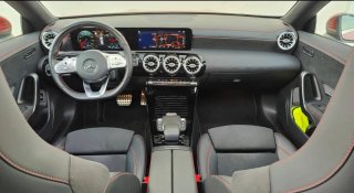 Mercedes CLA 220d AMG *Techo*Llnta19*Mbux*