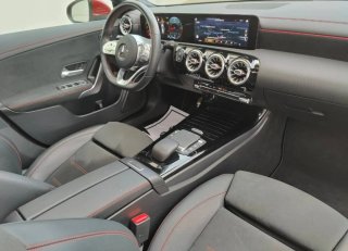 Mercedes CLA 220d AMG *Techo*Llnta19*Mbux*