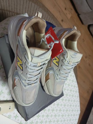 New Balance 530 Beige/Gris