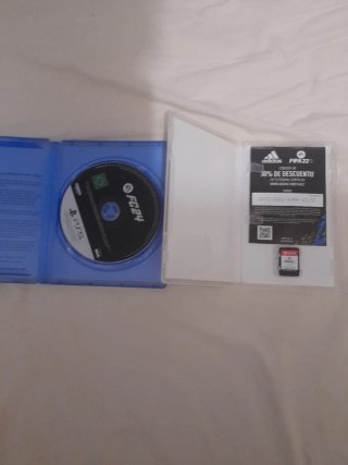 FC 24 PS5 y FIFA 22 Switch a mano