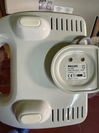 Sandwichera Philips Comfort HD2384 nueva