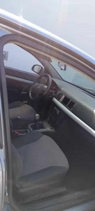 Opel Vectra 2005