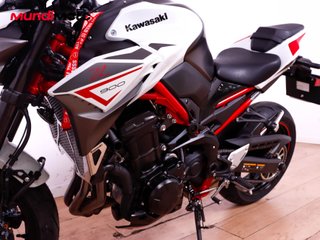 KAWASAKI Z 900
