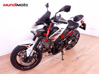 KAWASAKI Z 900