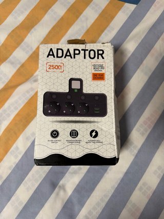 Adaptador de enchufe múltiple 2500W