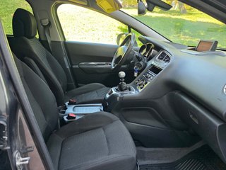 Peugeot 5008 1.6 HDI 112 CV 7 PLZ 2010