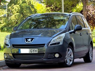 Peugeot 5008 1.6 HDI 112 CV 7 PLZ 2010