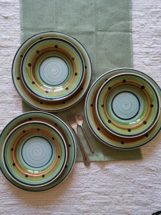 Vajilla vintage artesanal