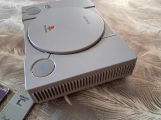 PlayStation 1 PS1 Console Bundle