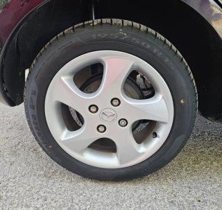 Mazda 2 2005