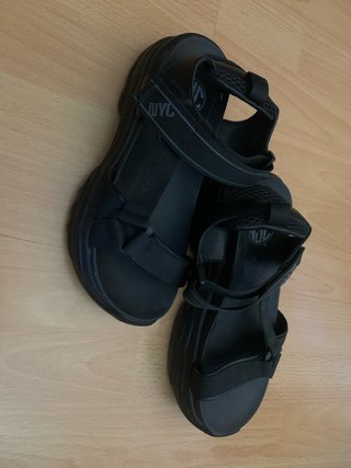Sandalias NYC Plataforma Baja Negras