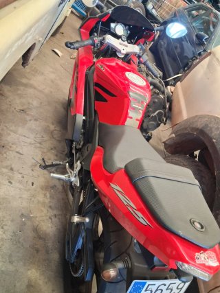 Rieju Matrix 125cc 4t Roja y Negra