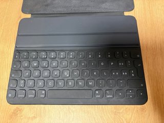 Funda Teclado Apple Smart Keyboard Folio 10.9/11