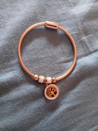 Set di 4 braccialetti
