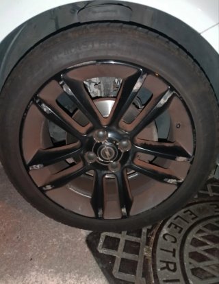 Llantas Opel 215/45R17 91W Gomas 90%