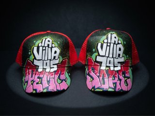 EJEMPLO Gorras LA VILLA 195 personalizadas