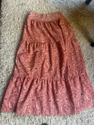 Falda maxi Zara roja y rosa