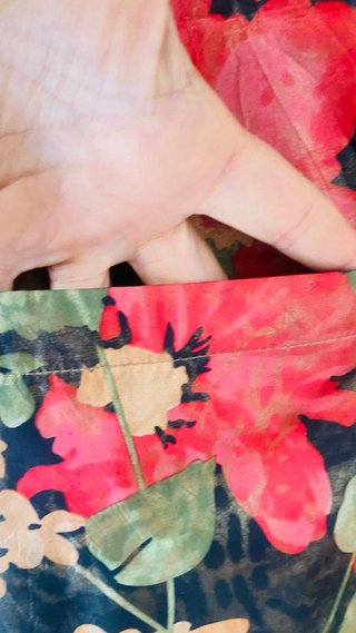 Abrigo estampado floral con pelo