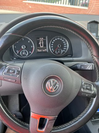 Volkswagen Touran 2012