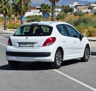 Peugeot 207 2014