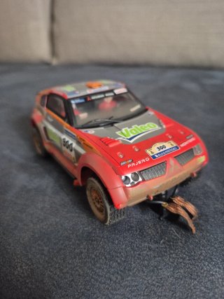 Scalextric Mitsubishi Montero Evolution Rally 4x4