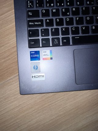 Portátil VANT 14'' i7-11 16GB RAM SSD Full HD